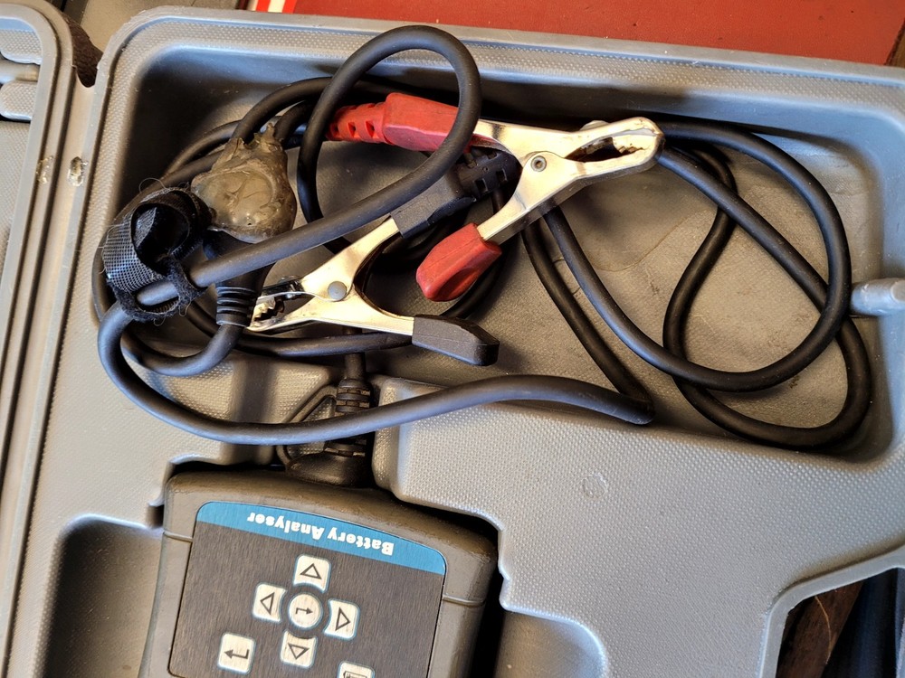 Matco tools Battery Tester MBT1015 With Printer And PROTECTIVE CASE Case (C08)