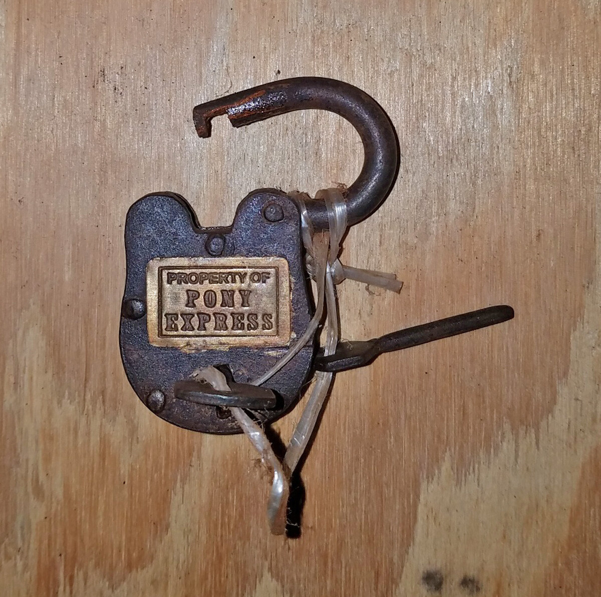 3 Locks Folsom Prison Pony Express & Yuma Prison Cast Iron Locks With 2 Keys