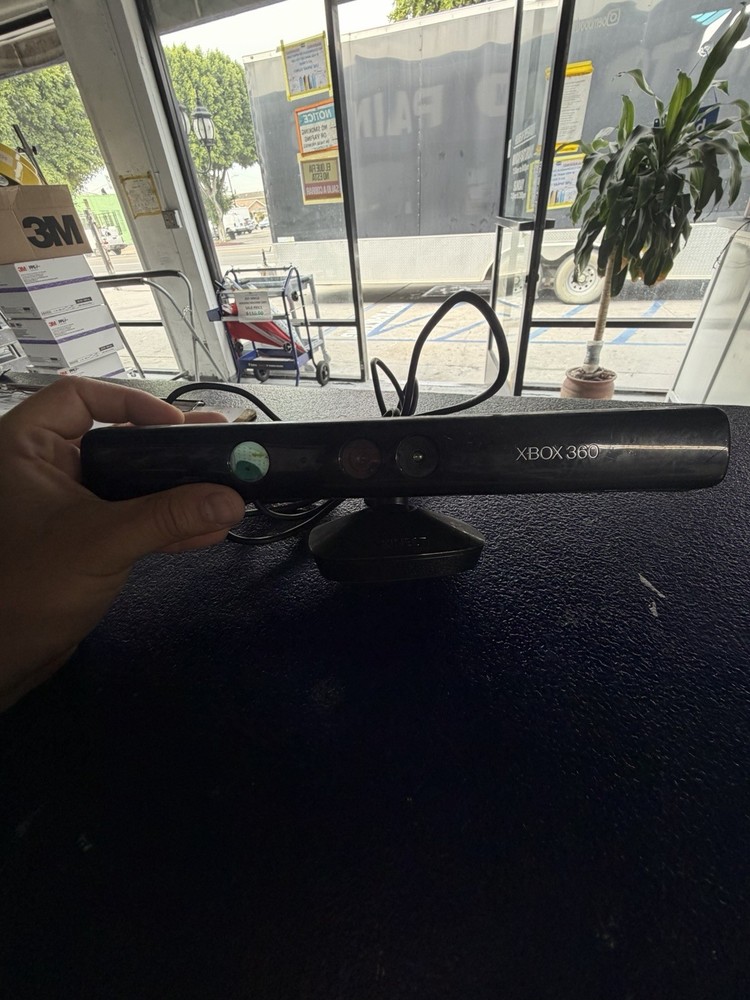 Microsoft Xbox 360 Kinect Motion Camera Sensor Black Wired for Console