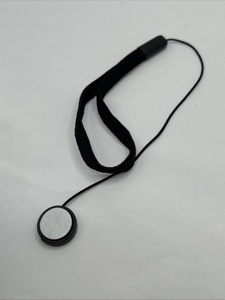 Diginerds Lens Cap Keeper