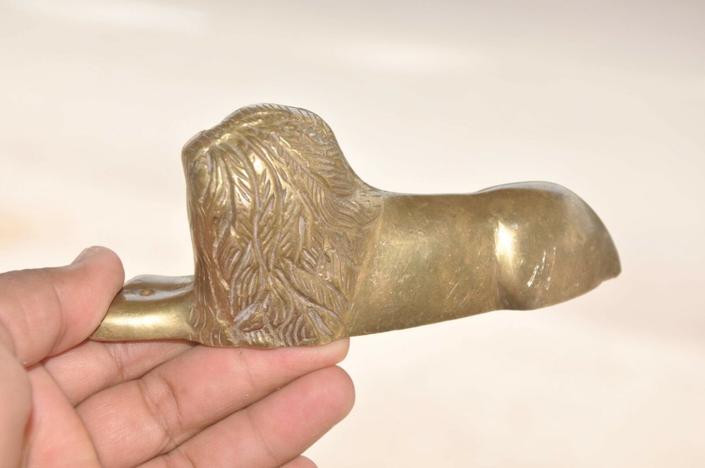 Old Brass Solid Fine Quality Engraved Handcrafted Lion Figurine