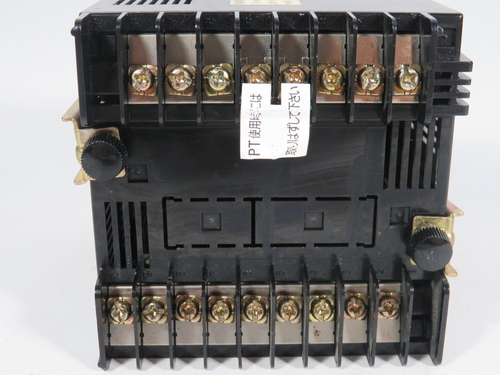 AEC E5AX-S-AEC-320 Temperature Controller SV/PV LED 100-240AC *COS SCRATCH* USED