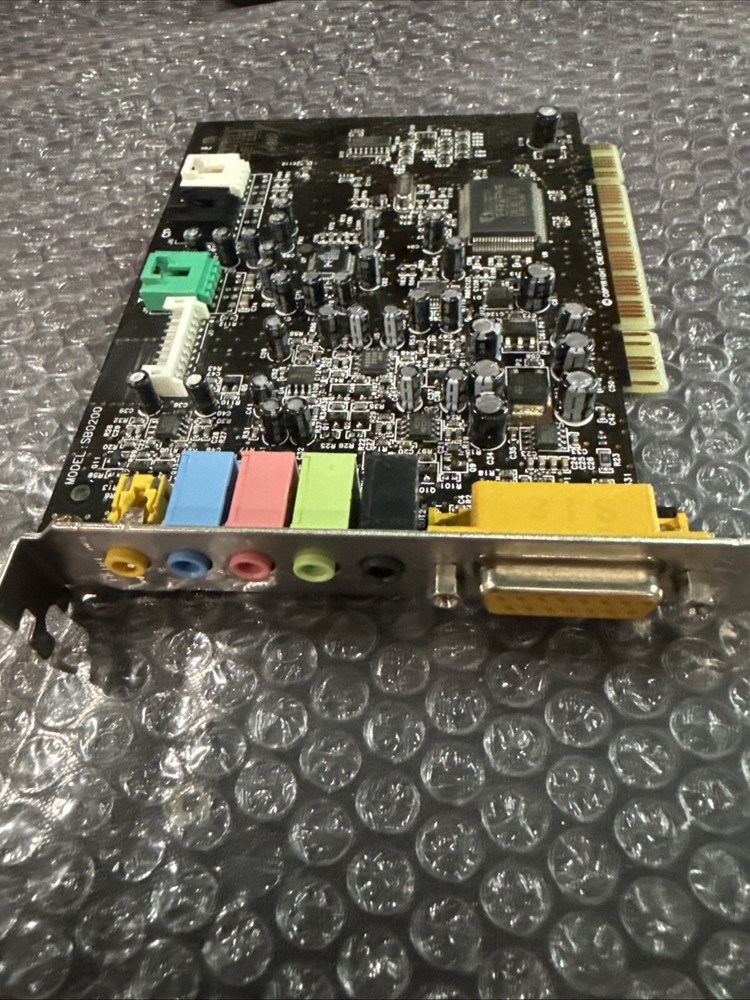 Creative Labs Sound Blaster Live! SB0200 PCI Audio Card