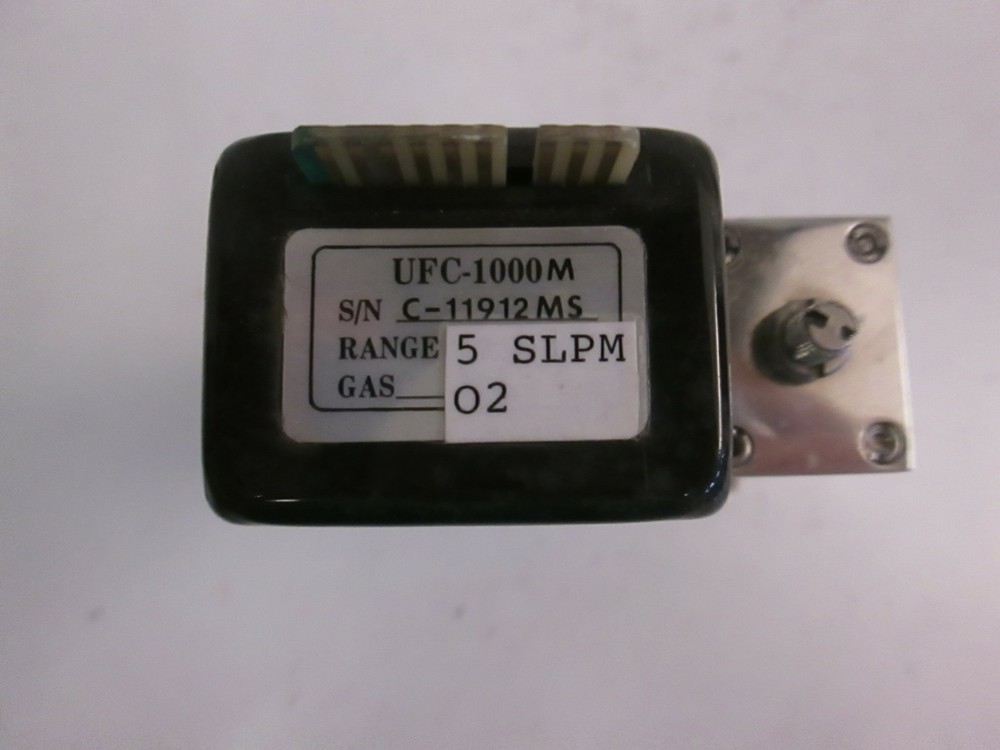 Unit UFC-1000M Mass Flow Controller MFC, O2, 5 SLPM