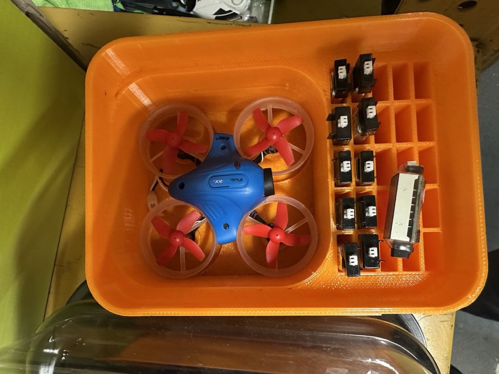 7 Complete Drones And Spare Parts