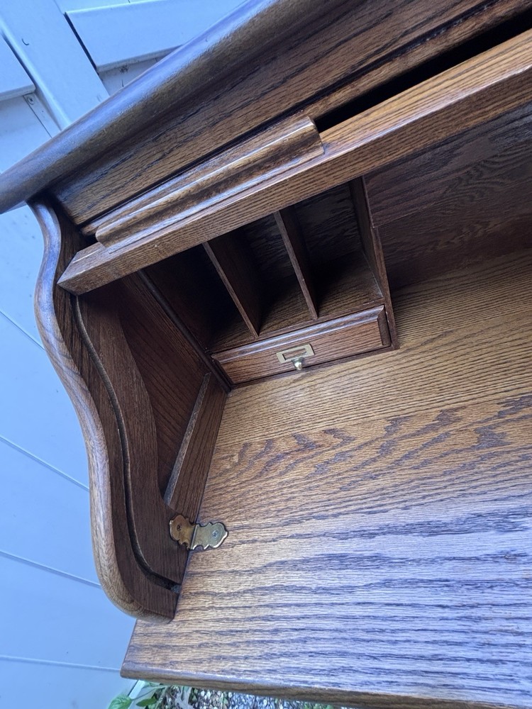 Arts & Crafts Solid Oak Roll Top Desk