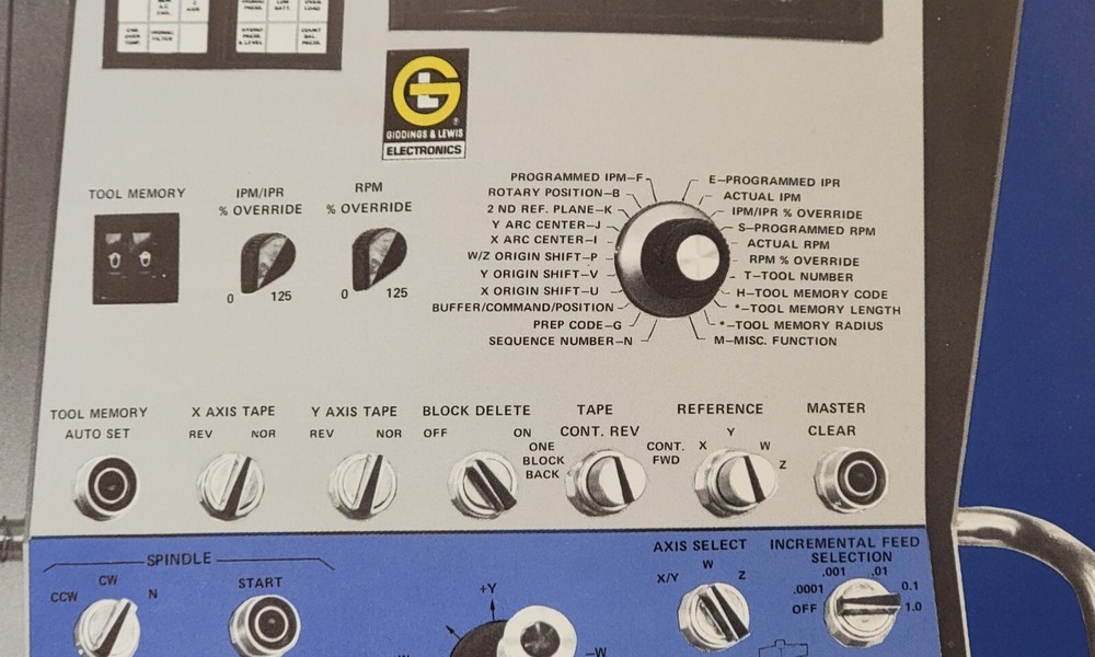 GIDDDINGS & LEWIS NumeriPath 80-M Process Computer Control Sales Brochure 1971