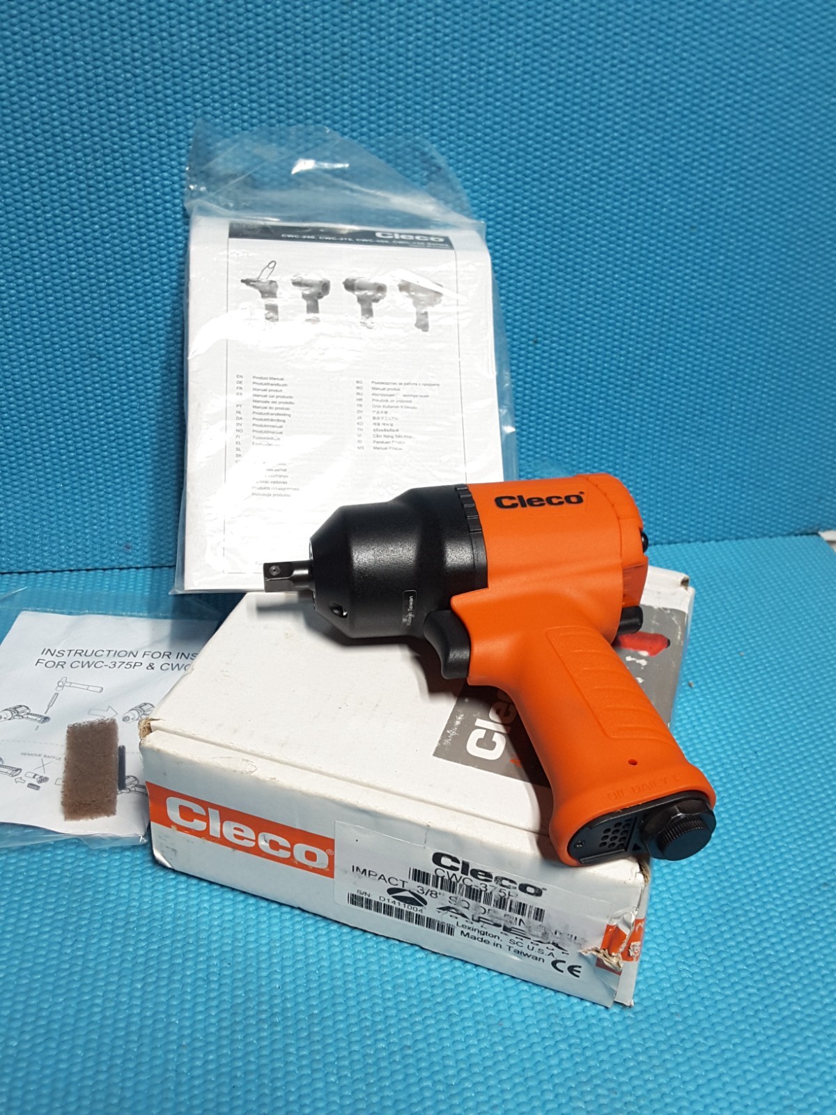 Cleco Air Impact Wrenches, 3/8 in, 450 ft lb, 10,000 RPM.