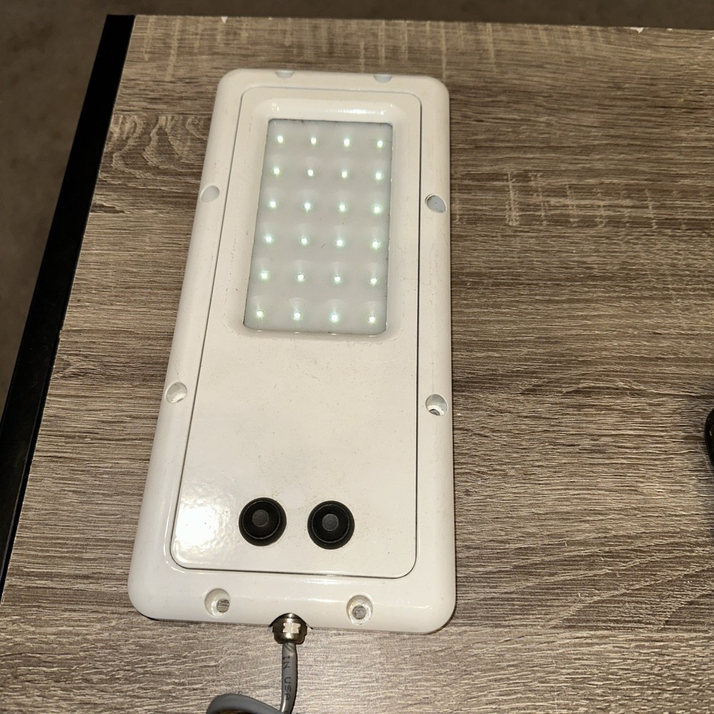 24 V LED Panel Dialight SHELW2100WND6  High Intensity  Surface Mount Dimmable