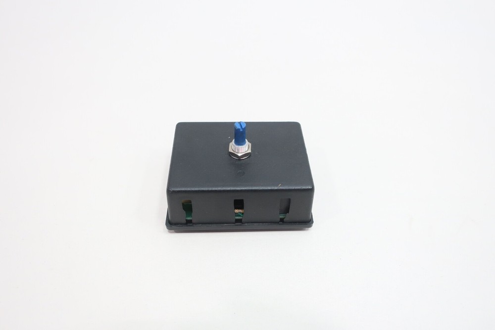 Paktronics P64A0318901 Thermostat