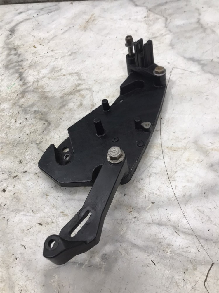 MerCruiser Mercury Marine Bravo engine throttle shift plate bracket 99236-C