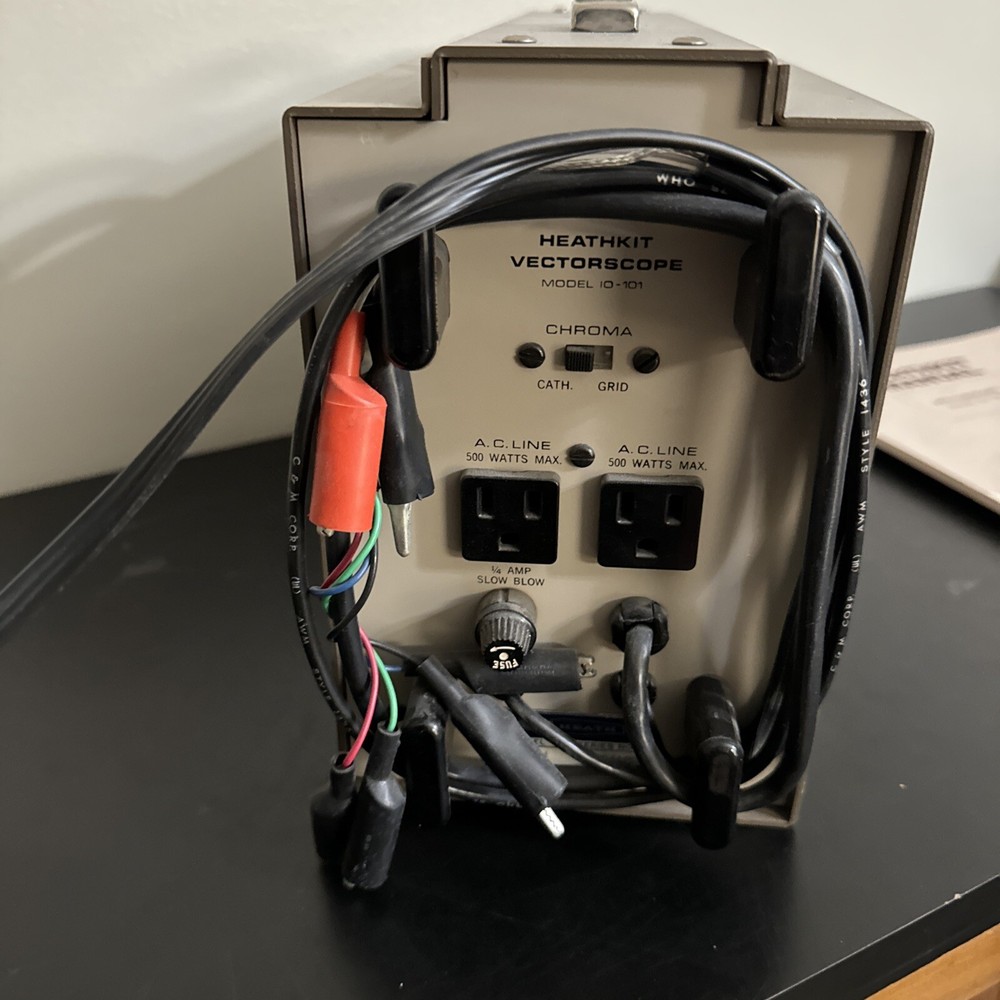 Vintage Heathkit IO-101 Vectorscope Powers On Includes Manual