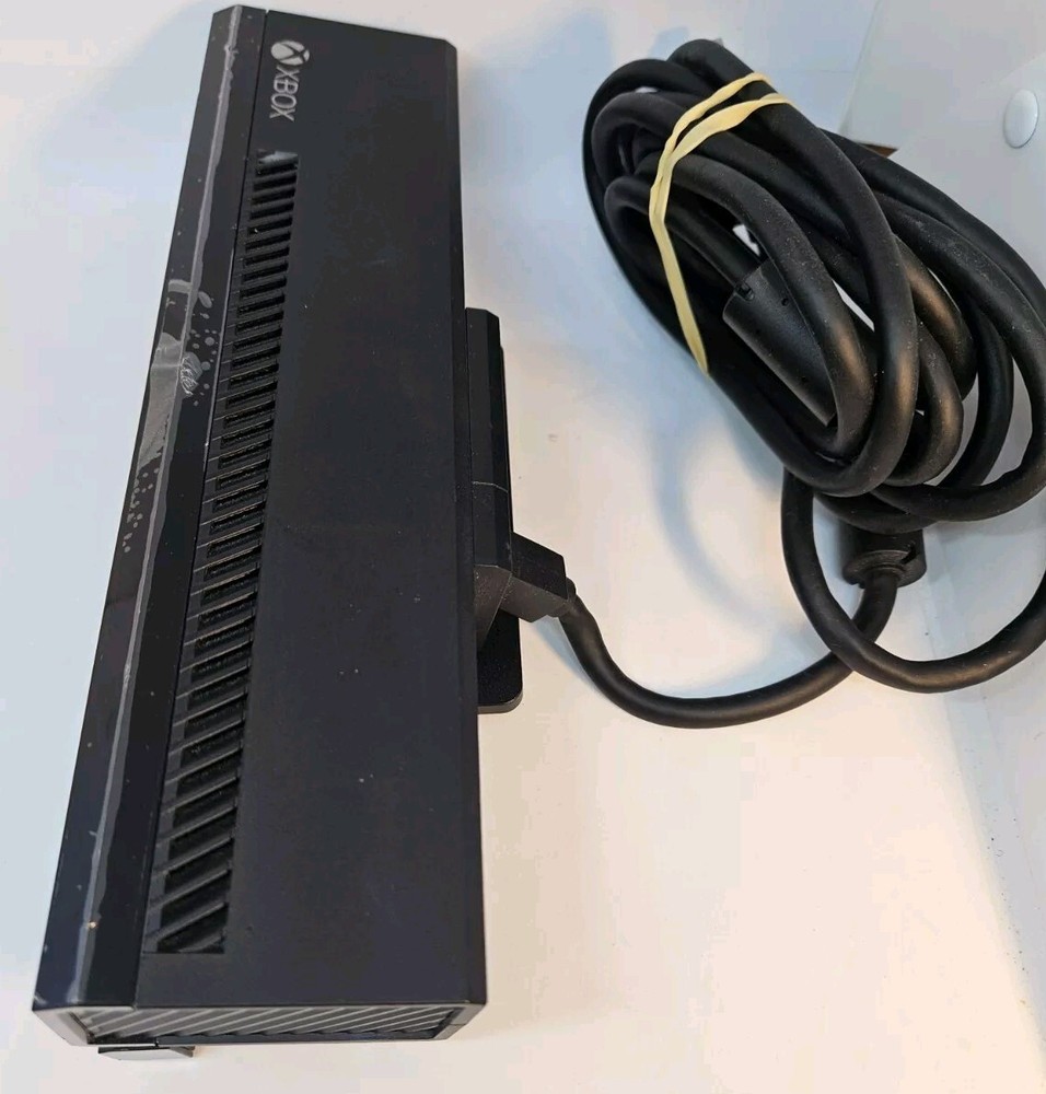 Microsoft Xbox One Kinect Sensor 1520 In very Good condition