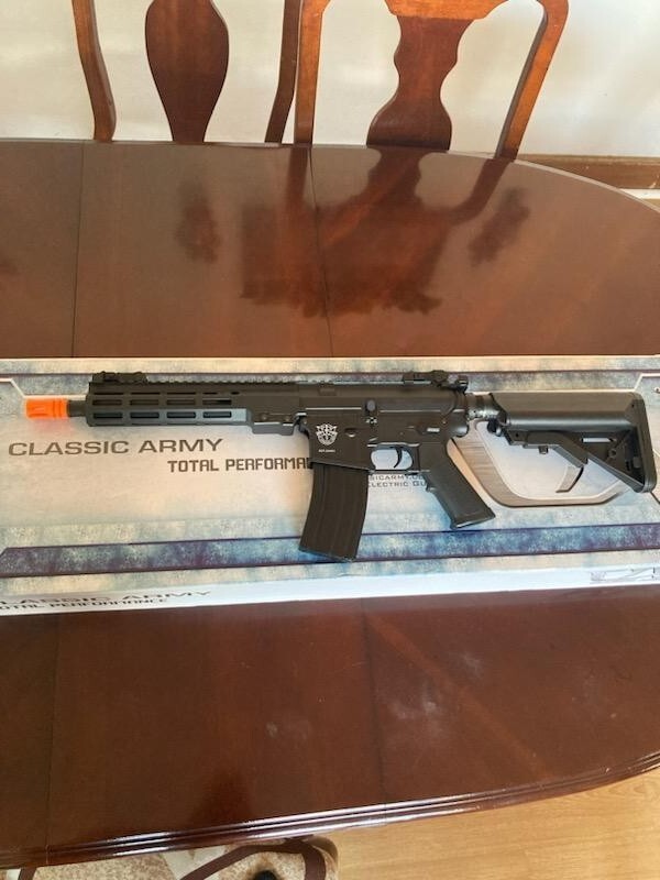 Airsoft M4 Classic Army