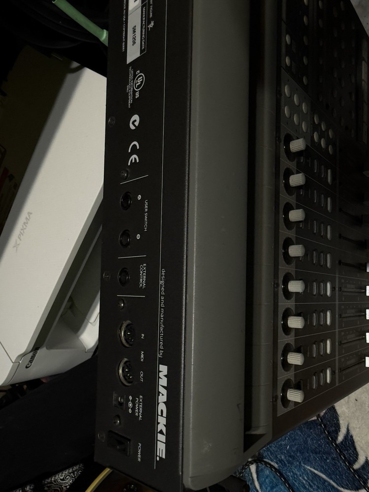 DIGI 002 RACK, MACKIE CONTROL C4 And A LOGIC CONTROL EMAGIC