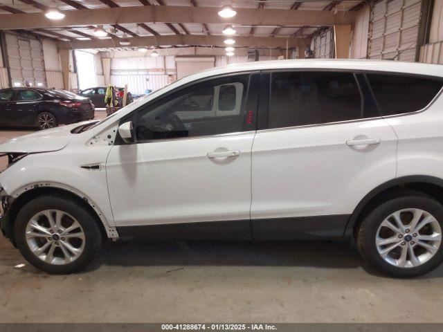 Console Front Floor SE Fits 17-19 ESCAPE 4595136
