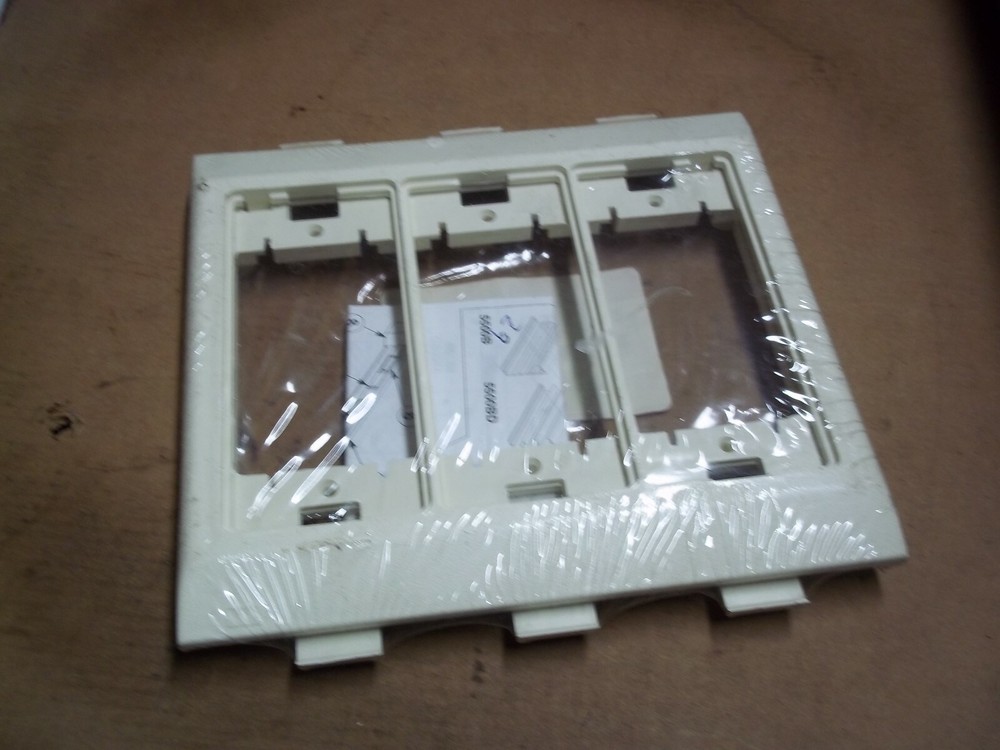 WIREMOLD OUTLET MN INLINE DEVICE BRAKET 5507 IVORY