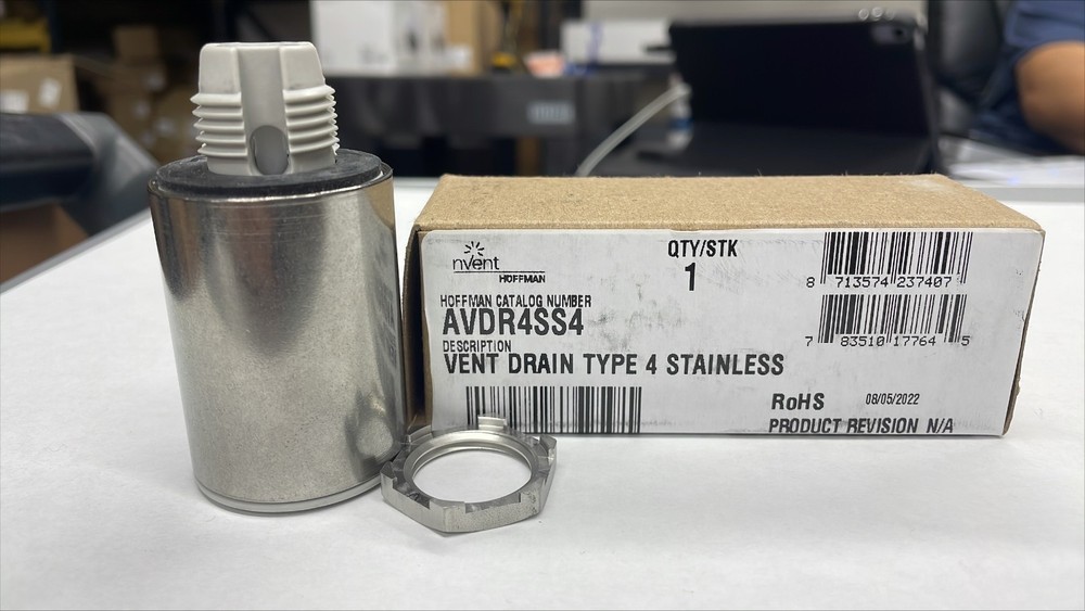 NVENT AVDR4SS4 / AVDR4SS4 (NEW IN BOX)