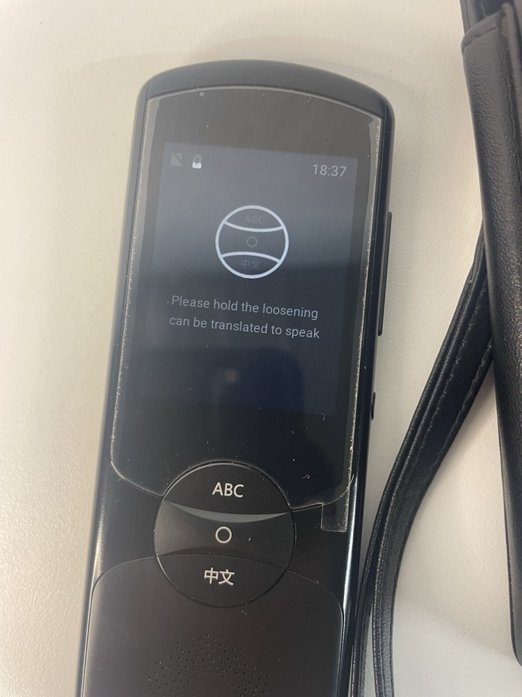 iFLYTEK Easy Trans 800 2.0 Portable Smart Electronic Voice Language Translator