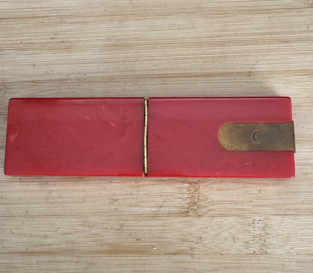 Bakelite Catalin Red Cream Swirl Cribbage Board