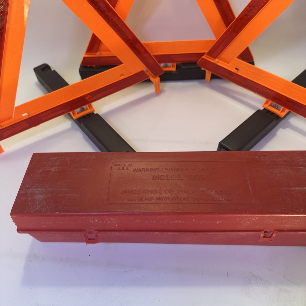 TRIANGLE FLARE KIT JAMES KING & CO WARNING MODEL 1005 Complete {46}