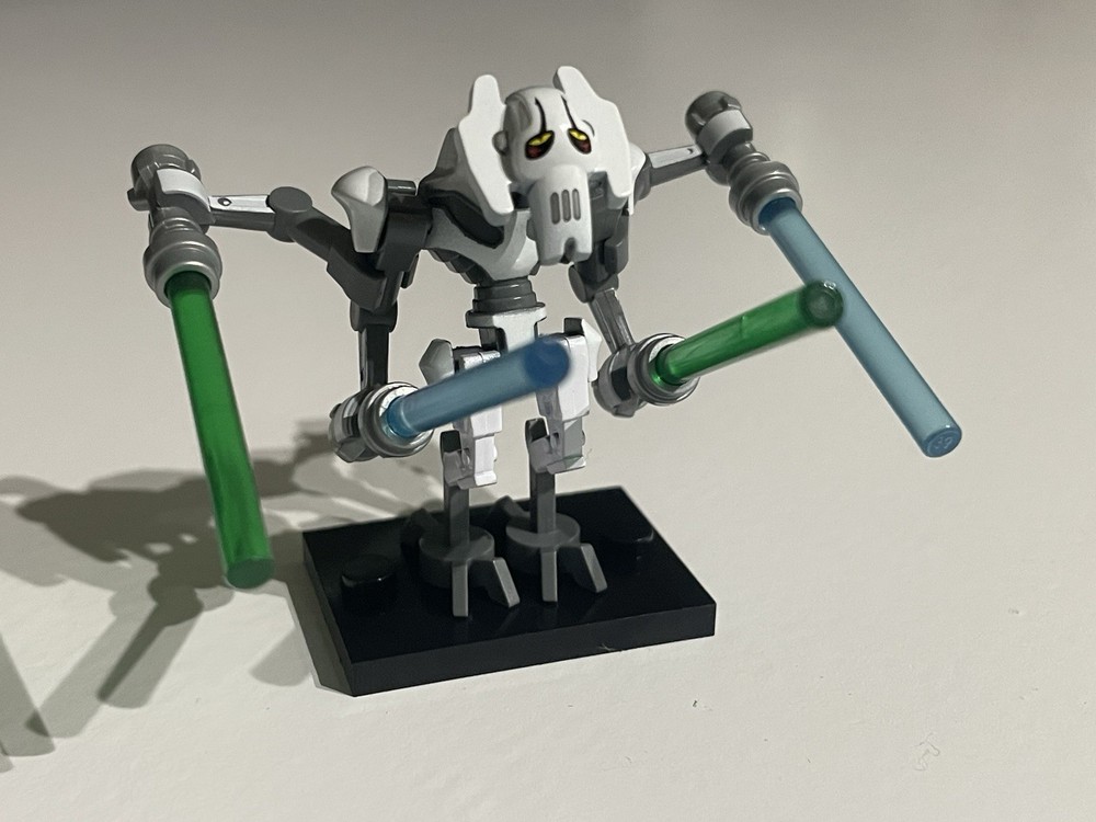 General Grievous minifigure