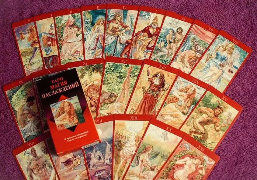 Карты Таро Магия наслаждений 78 карт + рус инструкция Tarot Desk Cards