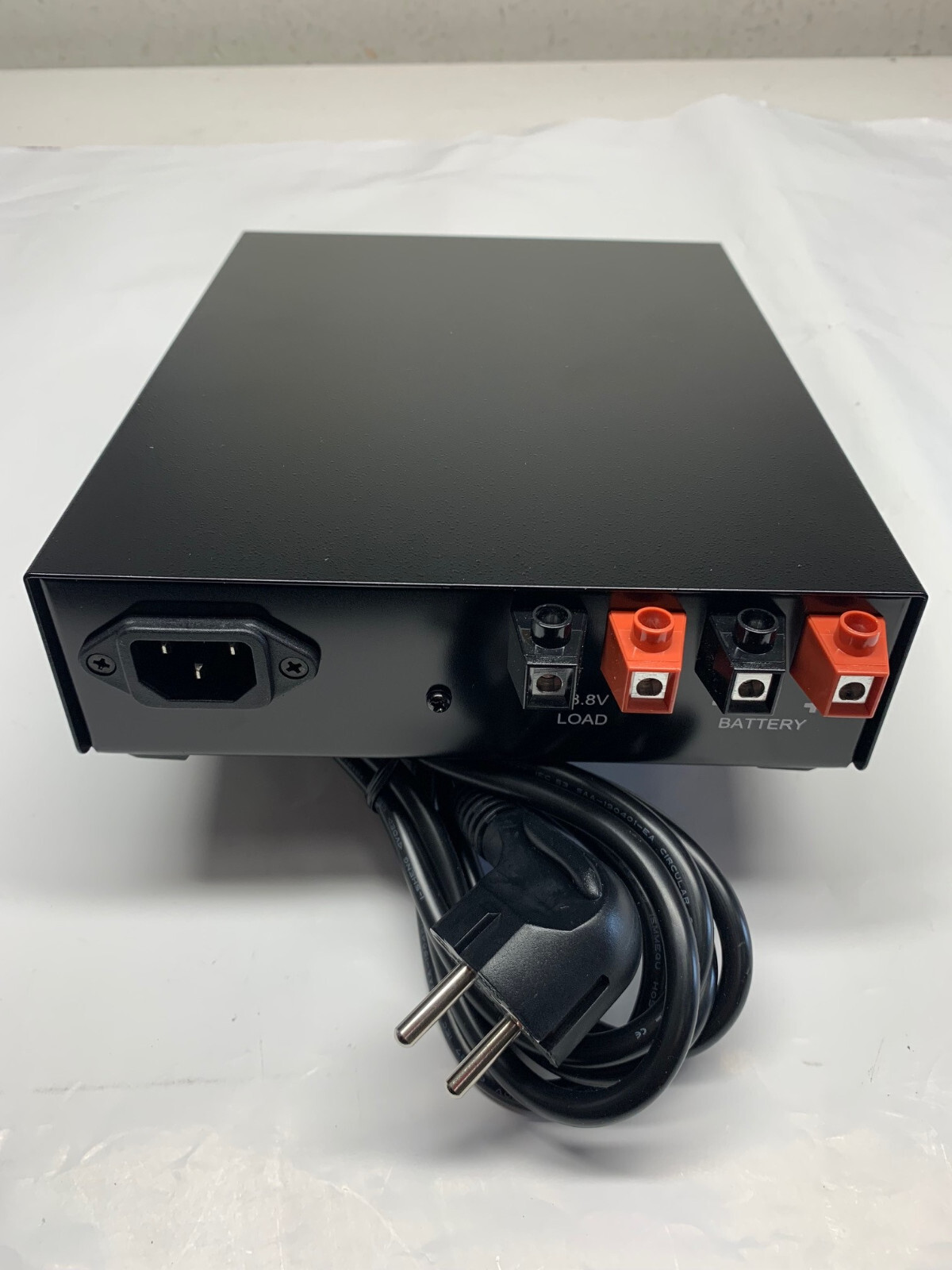 Samlex SEC-1223BBM CE Desktop Switching Power Supply w/battery Backup 230VAC