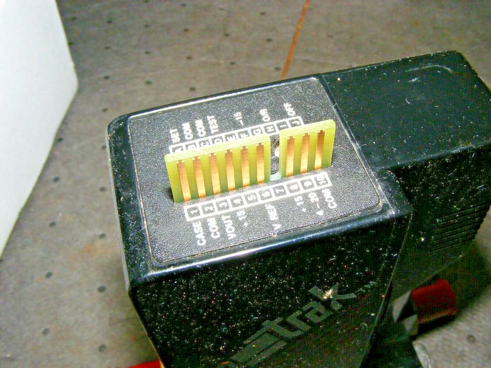 840L-2-OV1-SV1-E-V1-S1 Mass Flow Controller Sierra Instruments (b)