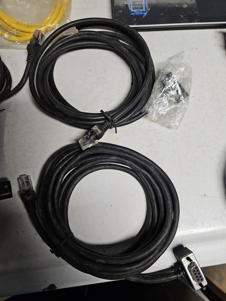 Schneider Electric CABLE LOT