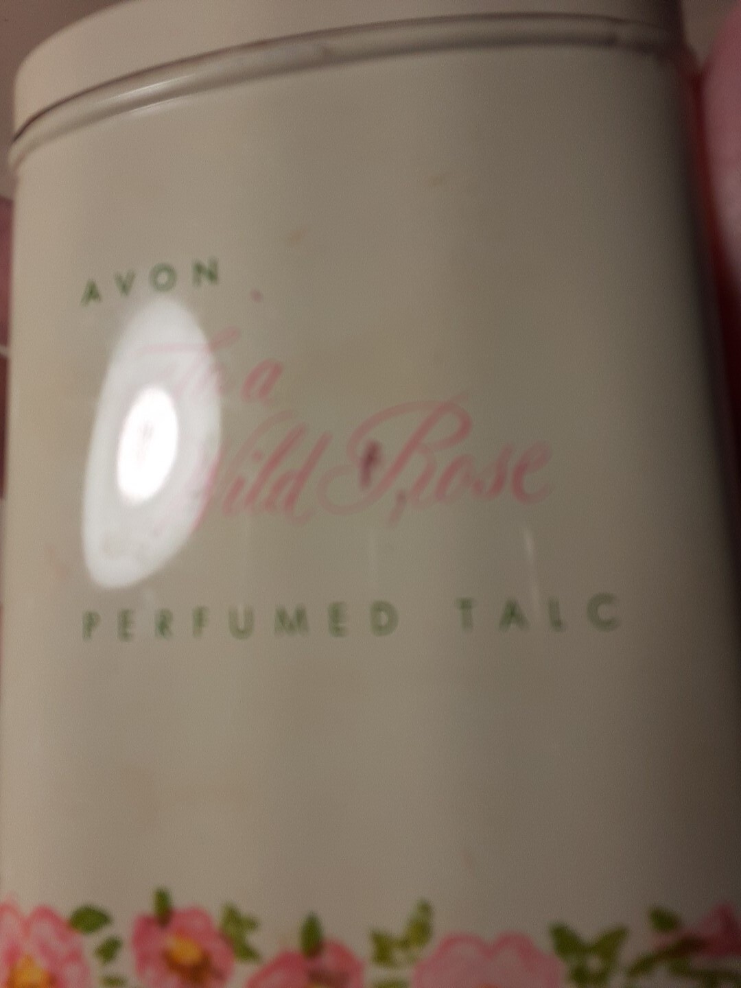Vintage Avon TO A WILD ROSE Perfumed Talc Powder Tin w/partial contents