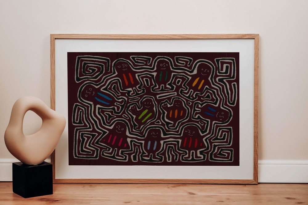 Classic Design Maroon Conga Dance Mola