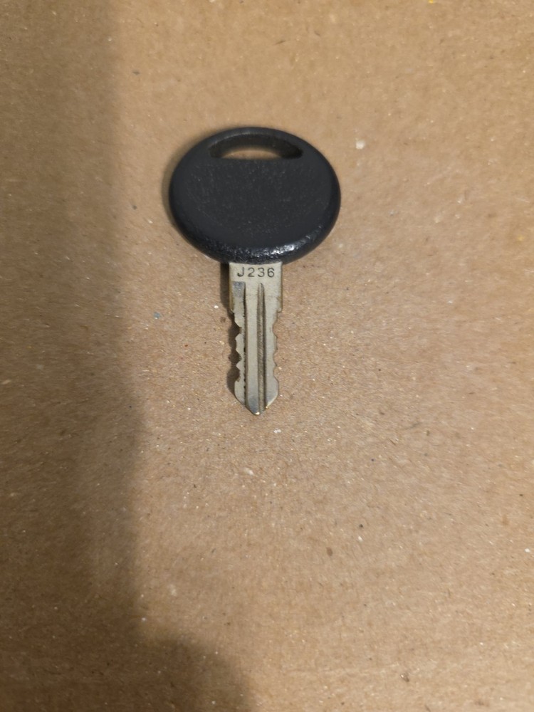 Snap On Toolbox Key  J236