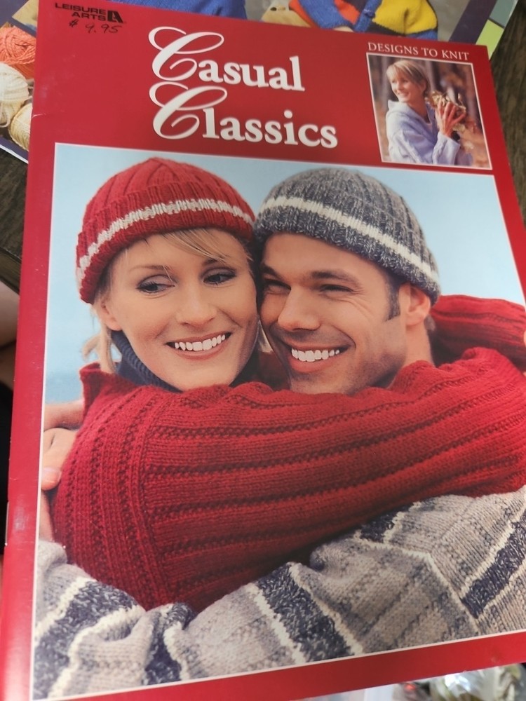 Leisure Arts 2002 Casual Classics Knitting Pattern Book 3328