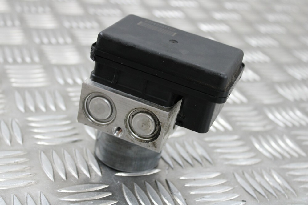 KTM 125 Duke 2018 ABS pump 2017 > 2021