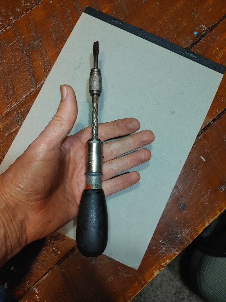 Antique Yankee Handyman Screwdriver