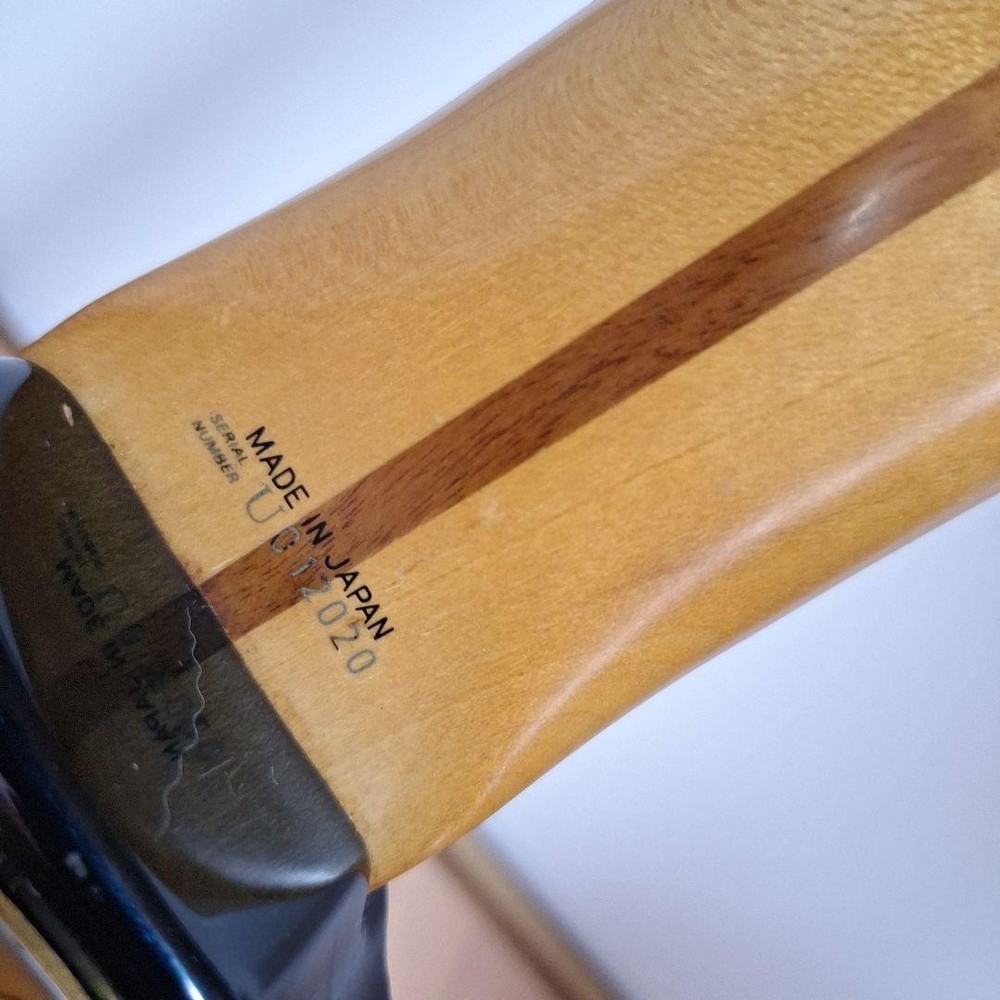 Fender Japan Precision Base