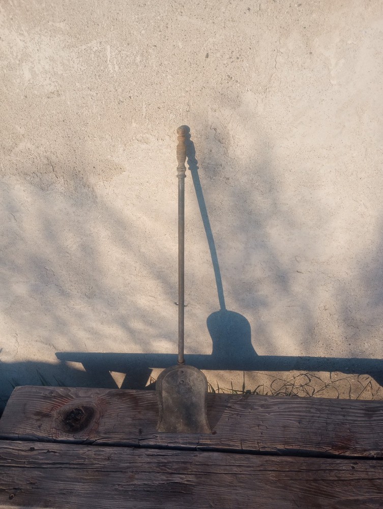 Ye Olde Fireplace Tool 🤷