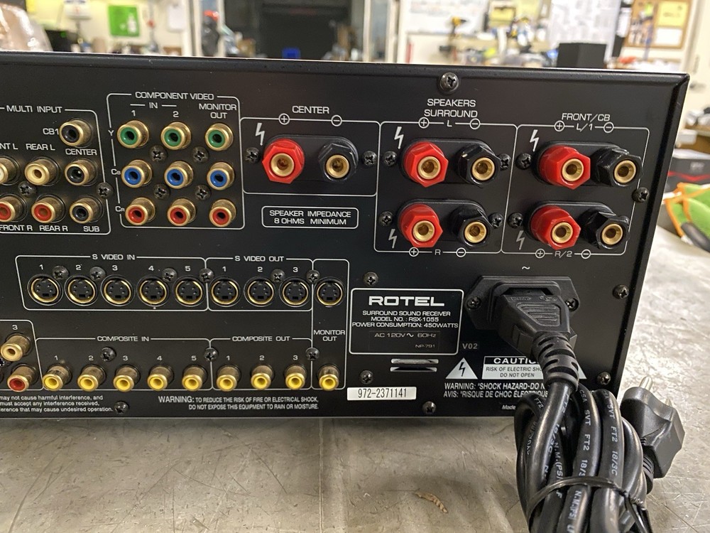 Rotel RSX-1055 Surround Sound A/V Receiver - SHOWN WORKING