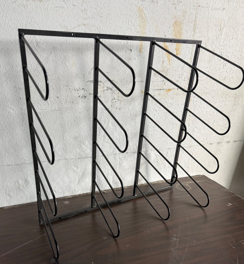 16 Roll Wall Mount Vinyl Rack- Black