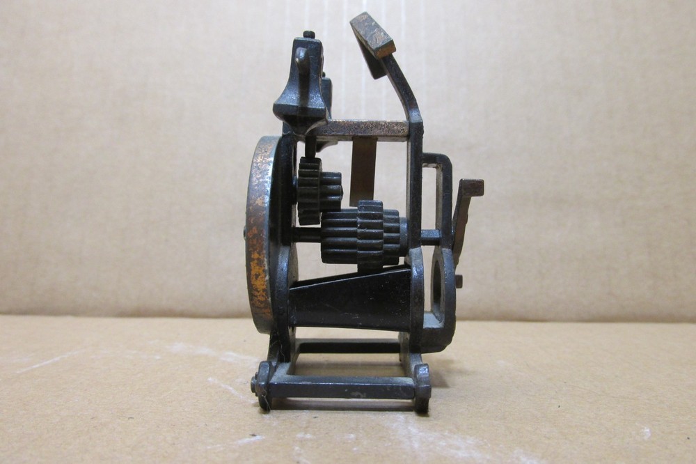 VINTAGE 'PLAY ME' SPAIN, BRASS CLOCK PENCIL SHARPENER