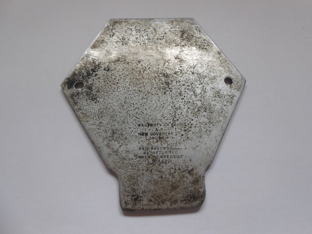 1930`S - 2ww AA card badge member number V205298 RETURN ON MEMBERSHIP ENDING