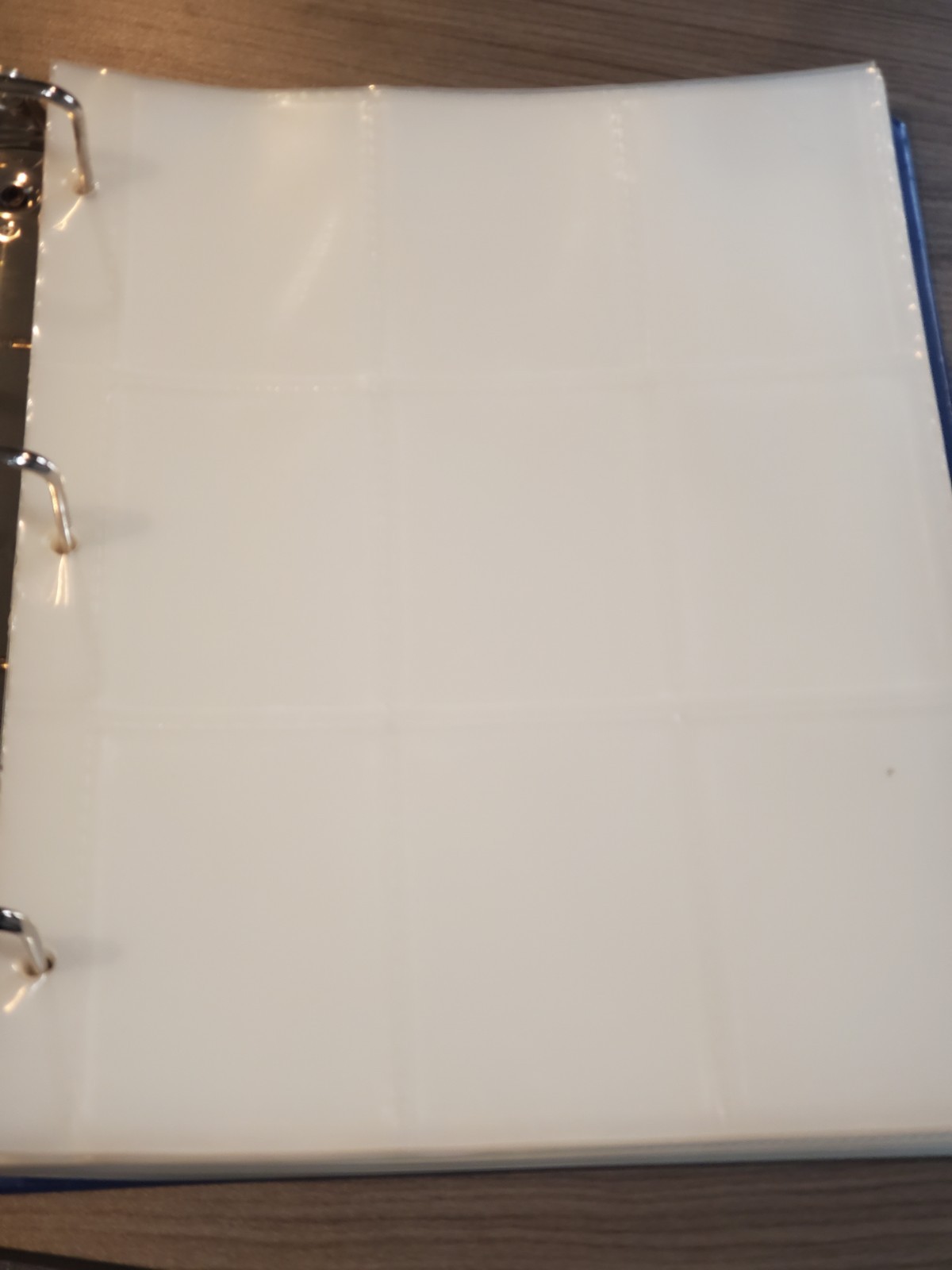 Basketball Sports Card Binder with 70 pages of 9 card sleeves - Ultra Pro