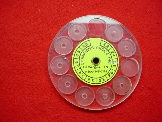 Champion's Choice- Globe Aperture Storage Case- Numbered for Apertures- Nice !!