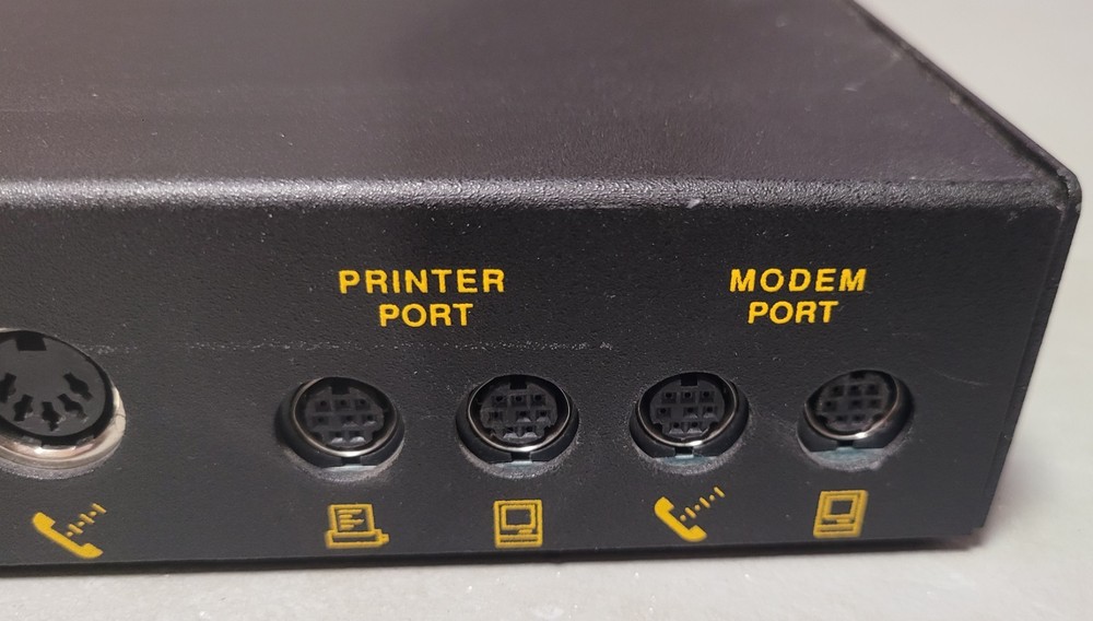 Opcode Studio 3 Rack Mount Interface & Synchronizer Powers On For Parts/Untested