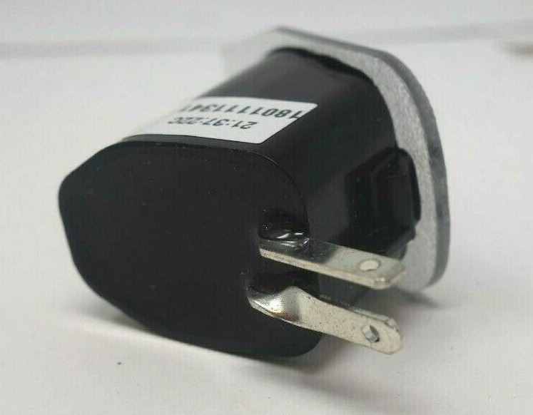 Genuine Ford RIGHT Mirror Puddle Lamp EJ7Z-13B374-B Lincoln Models *BRAND NEW*