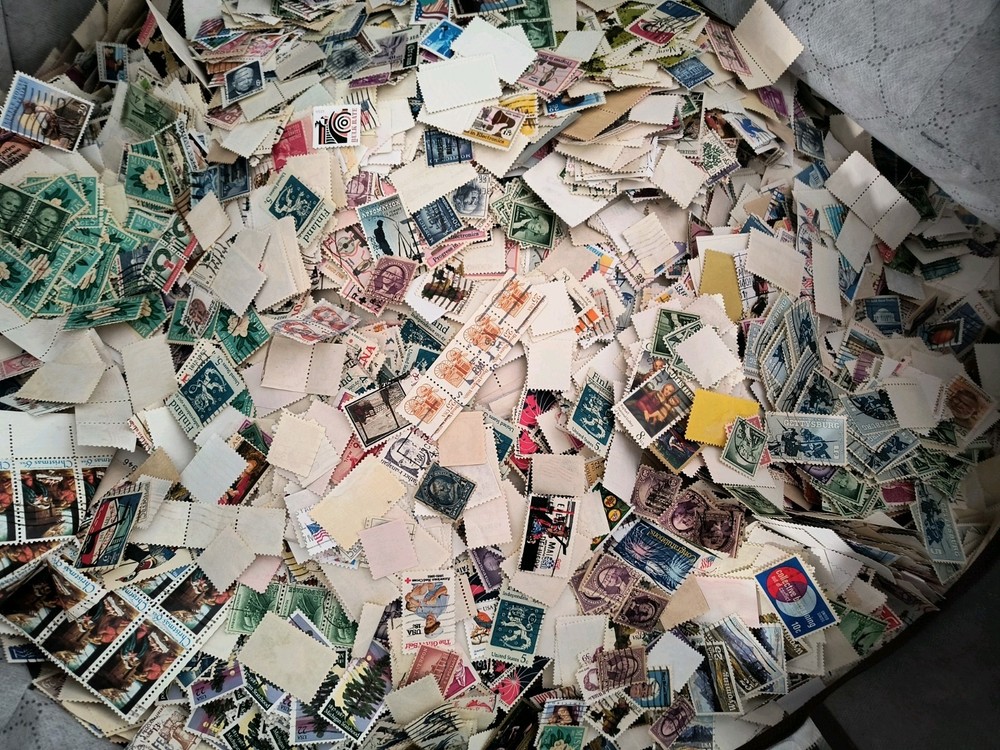 1 Pounds Used Misc Stamps off paper From 1c - 32c. Great Variety!