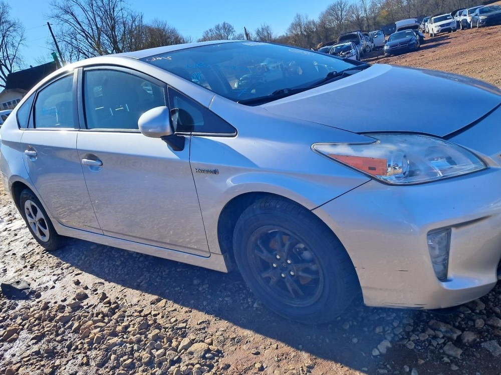 PRIUS     2013 Glove Box 4905302