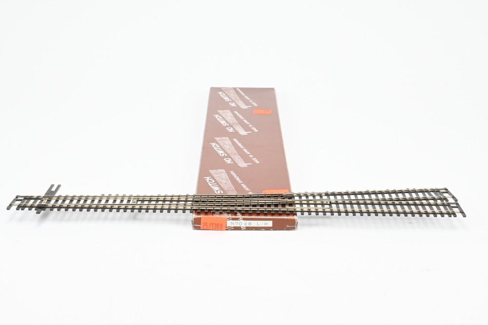 HO SCALE Shinohara Track N70 Code 70 #8 L/H Switch