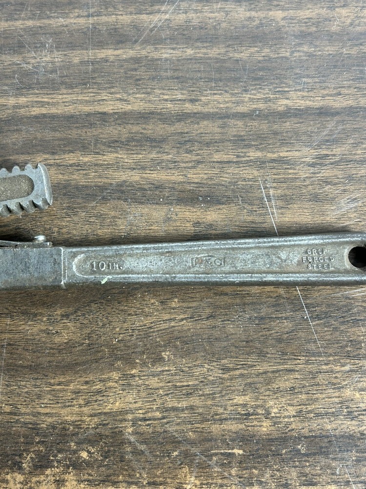 Vintage 10” Pipe Wrench 1810